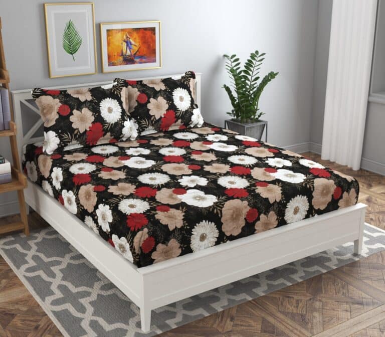 Fitted-bedsheet-1-1-768x672